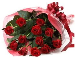 Sevgilime hediye eşsiz güller  Kıbrıs anneler günü çiçek yolla 
