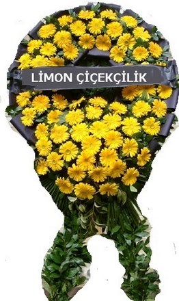 Cenaze çiçek modeli  Kıbrıs internetten çiçek siparişi 