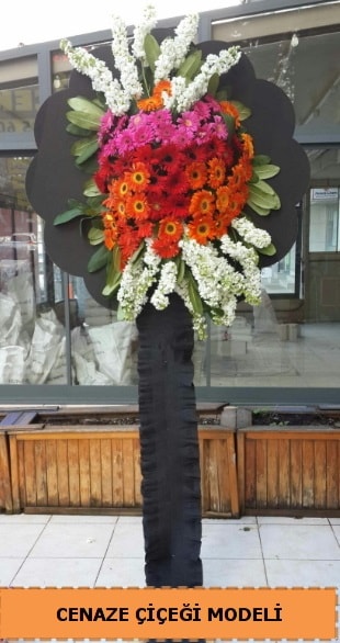 Karşıyaka mezarlığı cenaze çiçeği  Kıbrıs ucuz çiçek gönder 